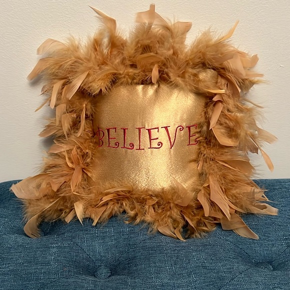 Thro By Marlo Lorenz Accent Pillow-Believe - Picture 1 of 13